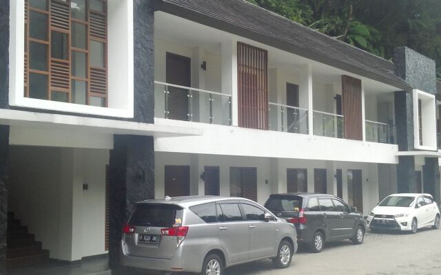Zuri Resort Cipanas