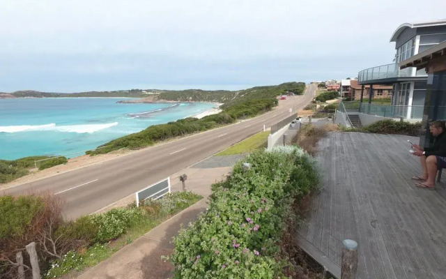 Ocean View 180