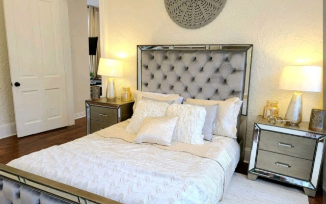 Renovated Urban Condos in Mid City