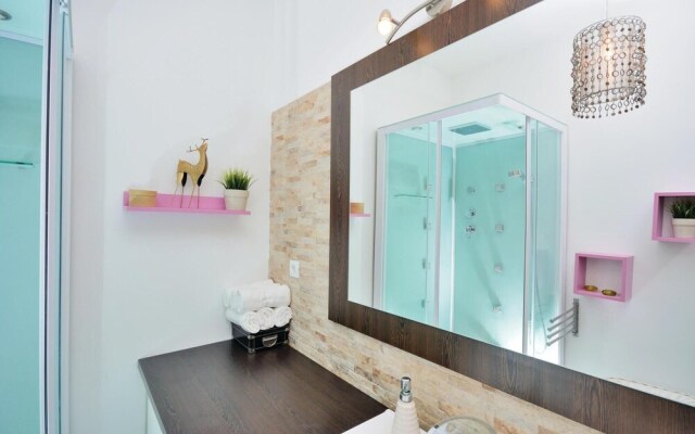 Awesome Home in Zadar With Wifi and 3 Bedrooms