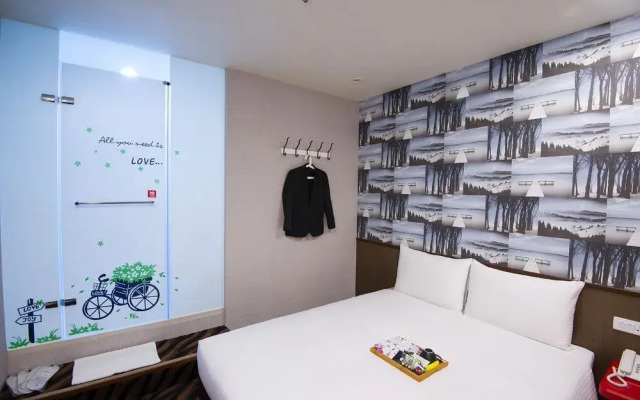 Diary Of Taipei Hotel - Ximen Station