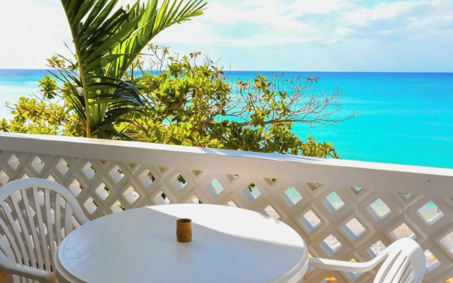 Kaz Kreol Beach Lodge