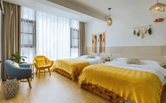 Menghui NO.1 Esports B&B