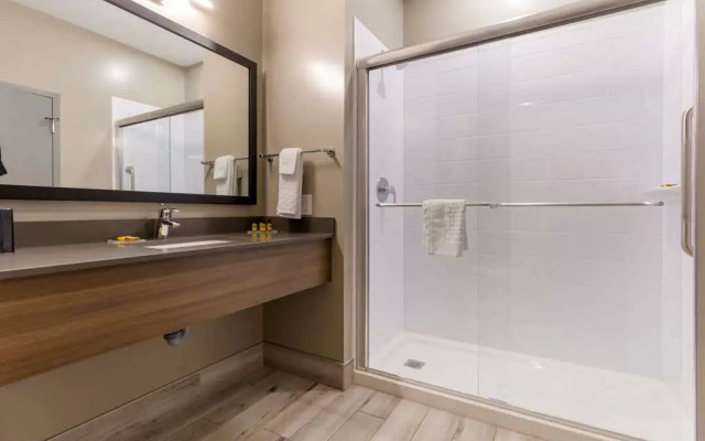 Best Western Plus Dauphin