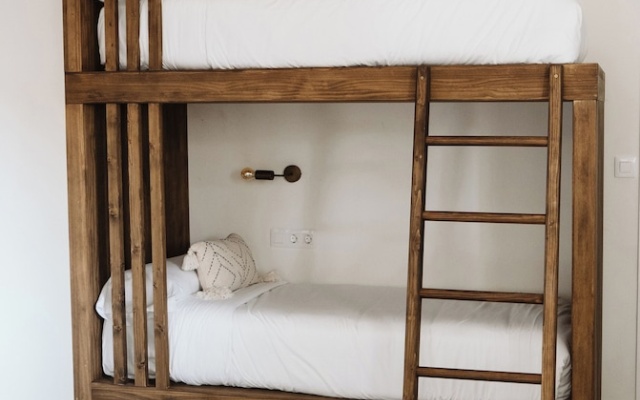Arena Wave Hostel
