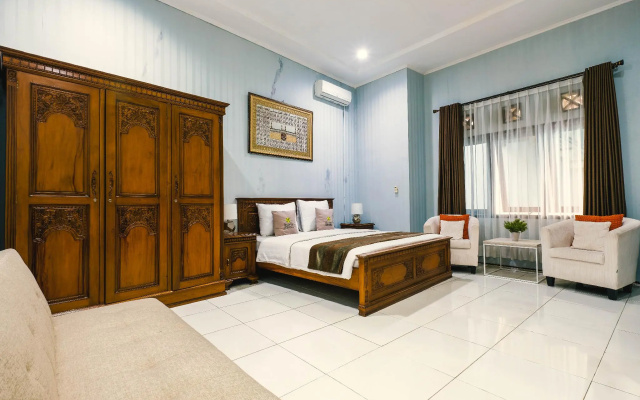 Aleyra Hotel and Villa Garut – Guest Rooms – Garut