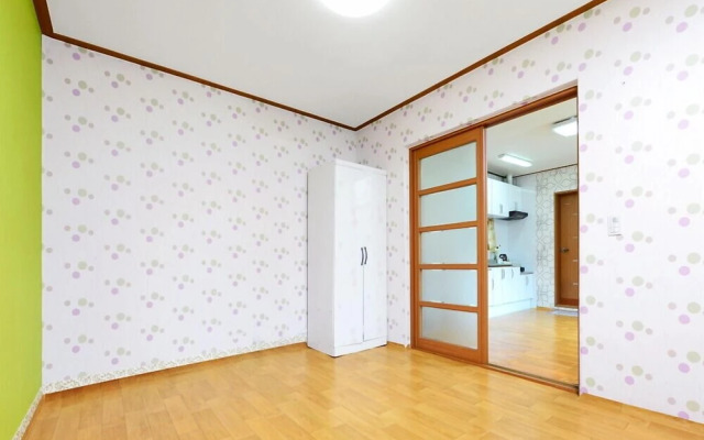 The Tree in the Lake