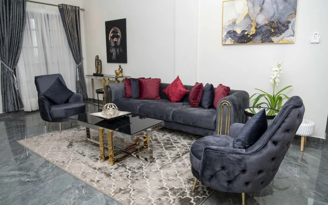 Gyamfuaa Court Apartment