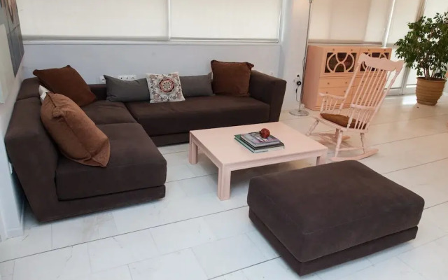 Luxury maisonette in Ilioupoli