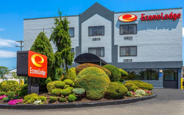 Econo Lodge Hicksville