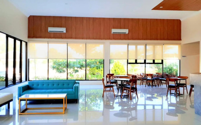 Belitung Holiday Resort