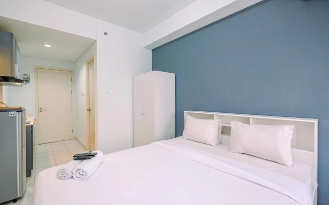 Cozy Studio At Patraland Urbano Apartment Near Train Station