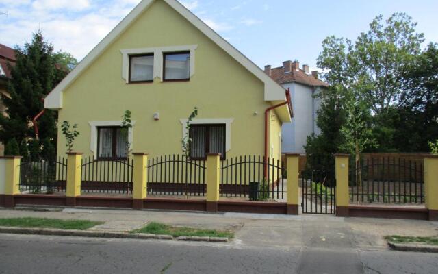 Poroszlay Apartman
