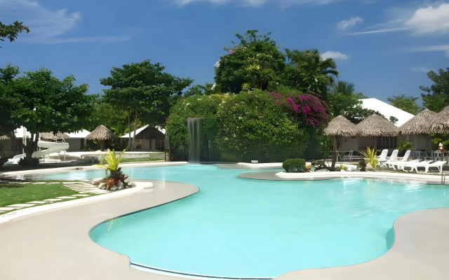 Almont Inland Resort