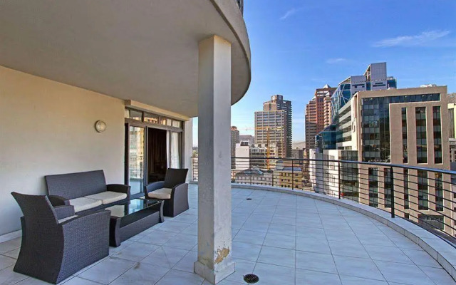 904 Quayside