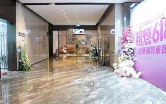 Mr.D Hotel
