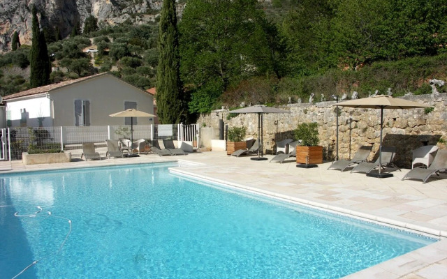 Logis Hôtel La Bonne Auberge