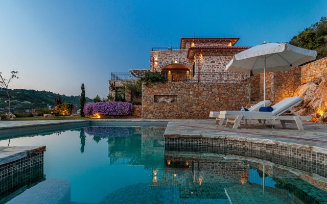 Rodon Luxury Villas