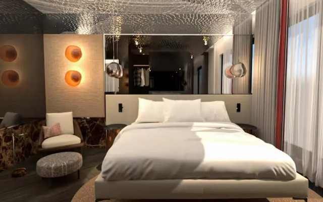 Adia Aluma Athens, Curio Collection By Hilton