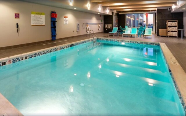 Home2 Suites by Hilton Newark Airport