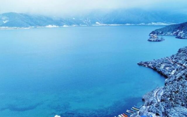 Yiwan Huqi Homestay in Lugu Lake