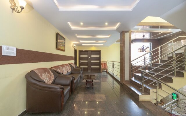 OYO 7987 Hotel Carnation