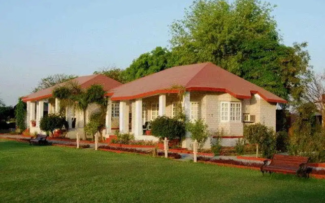 Tiger Den Resort