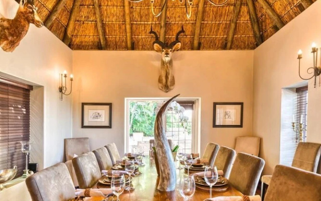 Ikhaya Safari Lodge