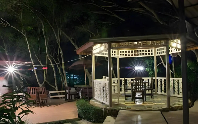 Season Namkorn Resort