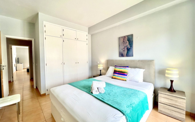 Lagos SUN & Beach Apartment by Homing