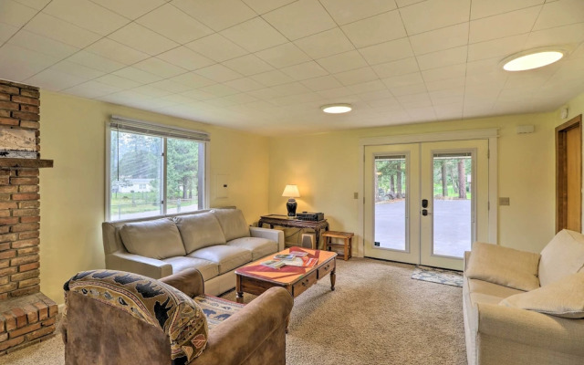 Columbia Falls Home: 14 Mi to Glacier Natl Park!