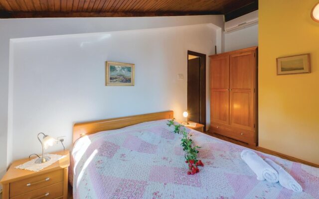 Awesome Home in Pobri With Wifi and 1 Bedrooms
