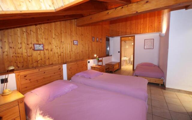 Duplex 260m2 foot of slopes - Living room lounges with fireplaces