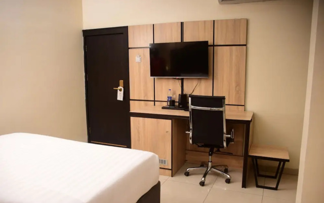 Panyu Hotel And Resort Limited