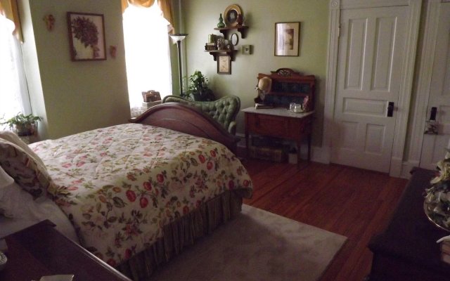 Belle Hearth Bed and Breakfast