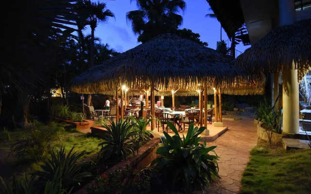 Canciones Del Mar Hotel