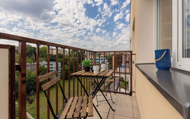 Powiśle Apartment Topiel by Renters