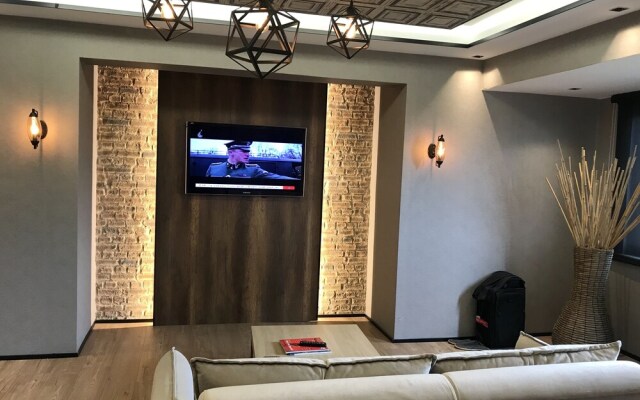 Arnavutkoy House Airport