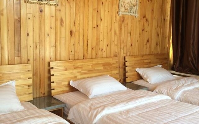 Mordaga Dongzeyuan Hotel