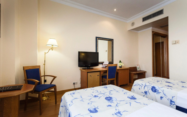 Saray Hotel