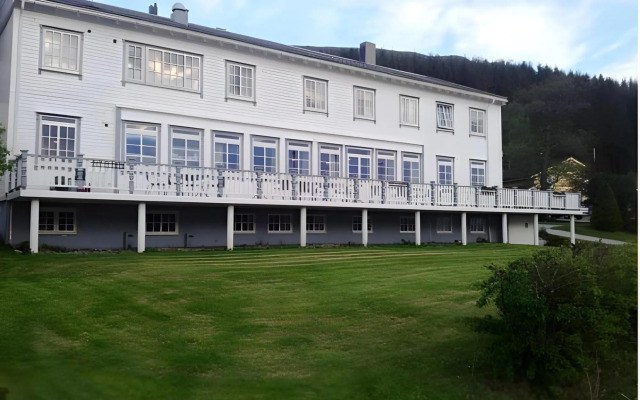 Eidsvåg Fjordhotell