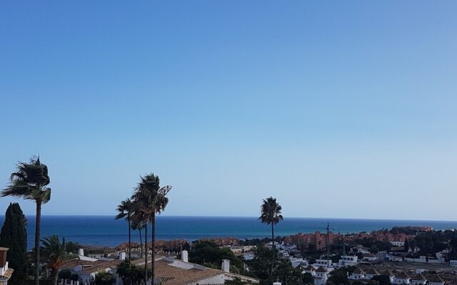 Modern Duquesa 2 Bed,outstanding View of Sea/golf