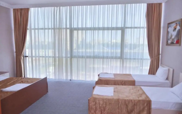 Riva Hotel
