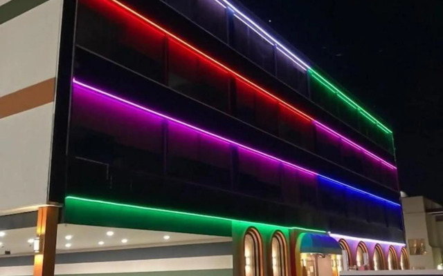 Philly Inn & Suites Hotel
