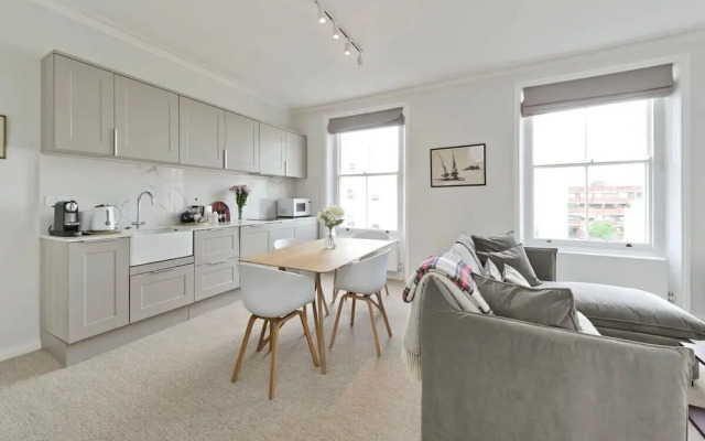 Large & Wonderful 1 Bed, Pimlico