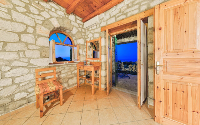Joanna's Stone Villas