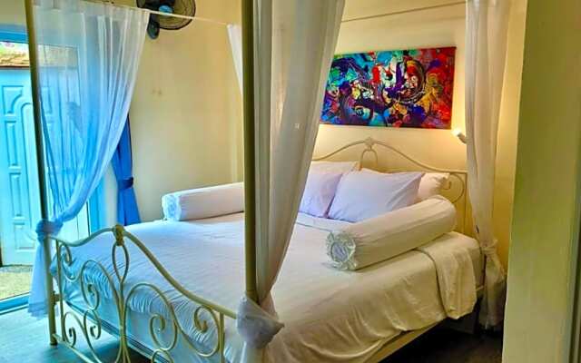 Sunshine Guesthouse and Diving school Room Nr 5