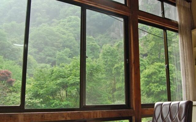 Yabakei Onsen Rokumeikan