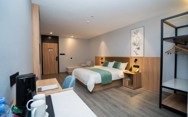 GreenTree Hotel (Anqing Wanjiang Avenue Biguiyuan Wanda Plaza)