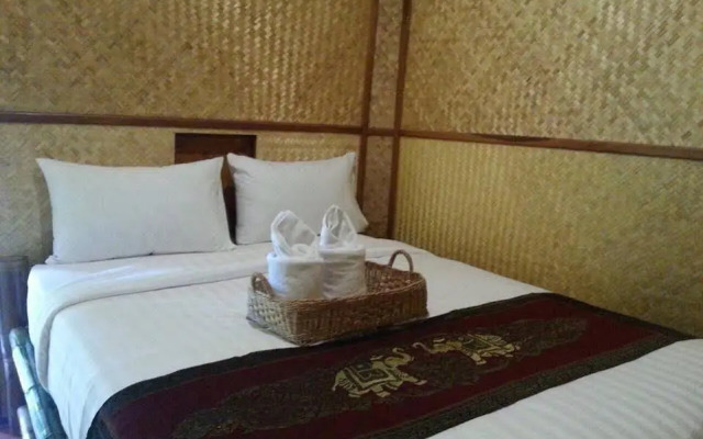Pai Cat Hut Guesthouse
